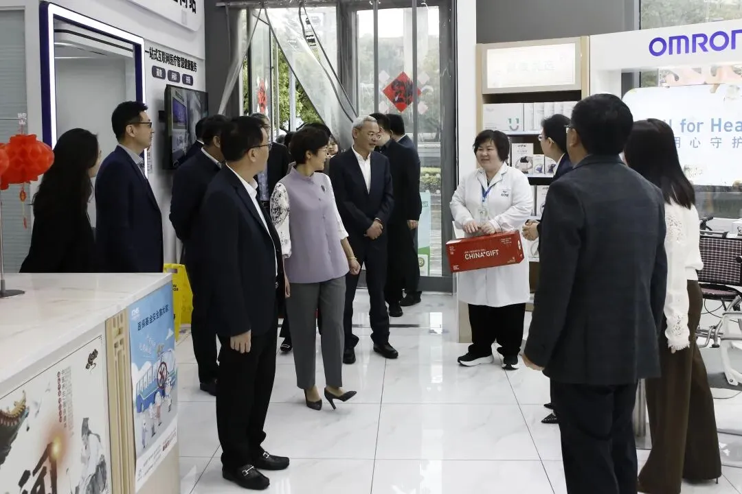 b3ab83366c5f4a04a20bd4bf4f81dd8e